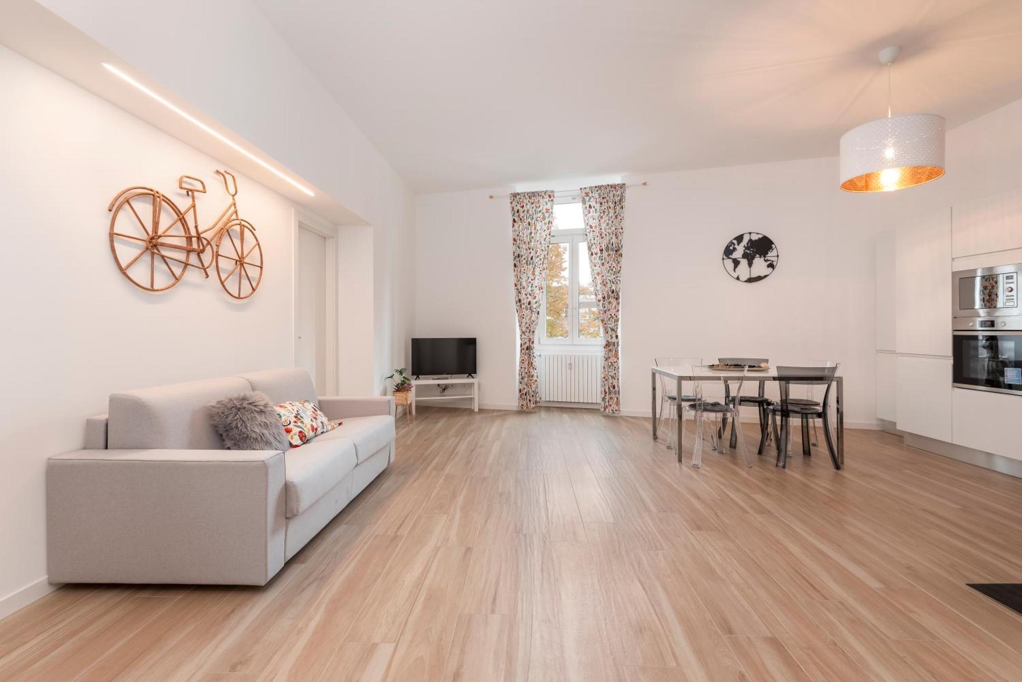 Tree Apartment Bg 贝尔加莫 外观 照片